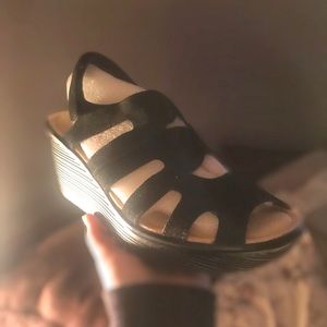 NWT memory foam shoes